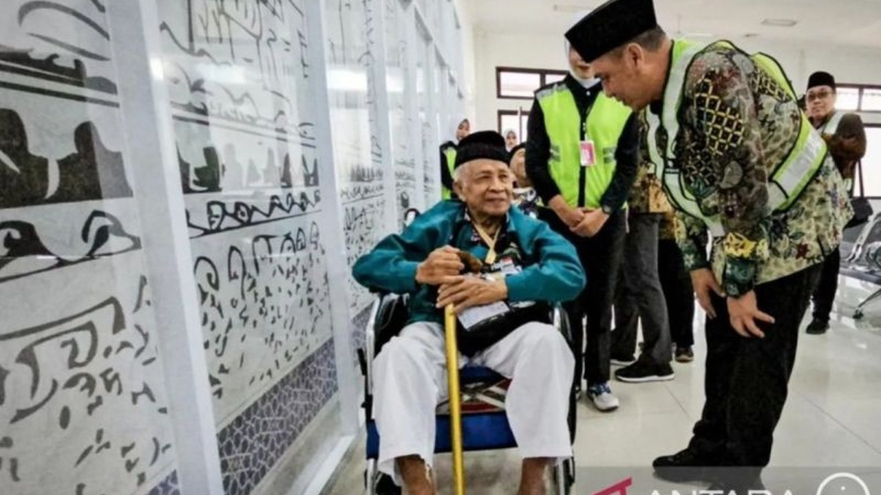 Kemenag Sumut meminta Pemerintah Arab Saudi menerapkan layanan fast track haji di Bandara Kualanamu untuk mempercepat proses keberangkatan jamaah haji asal Sumatera Utara.