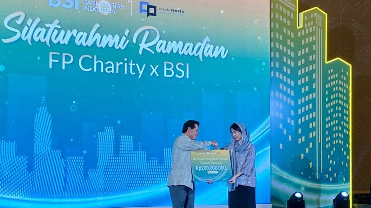 Forum Pemred dan Bank Syariah Indonesia (BSI) luncurkan program FP Charity, menyalurkan Rp200 juta untuk membantu insan pers yang membutuhkan dan anak-anak jurnalis yang kesulitan.