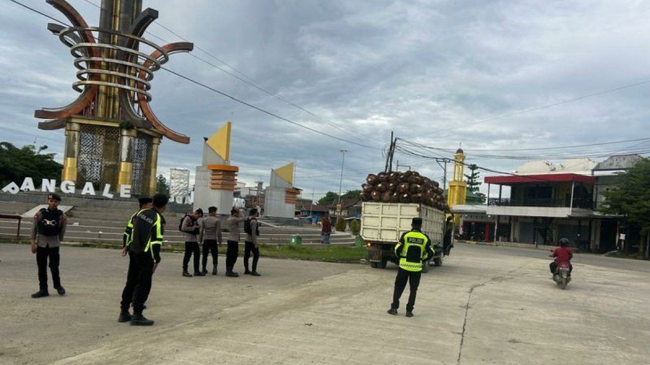 Polres Mamuju Tengah meningkatkan patroli gabungan untuk mencegah balapan liar yang meresahkan warga dan membahayakan keselamatan pengguna jalan, khususnya selama bulan Ramadhan.
