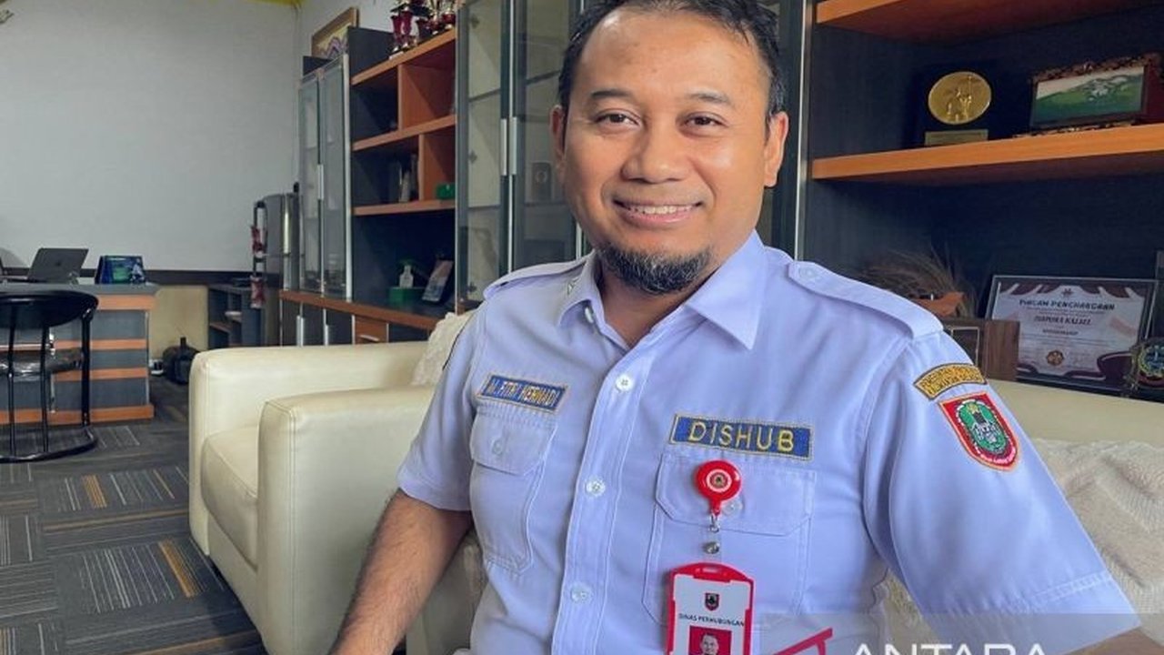 Pemprov Kalsel serius membangun stadion internasional di Banjarbaru seluas 22,9 hektare, ditargetkan rampung pada 2029 untuk memenuhi janji kampanye Gubernur.