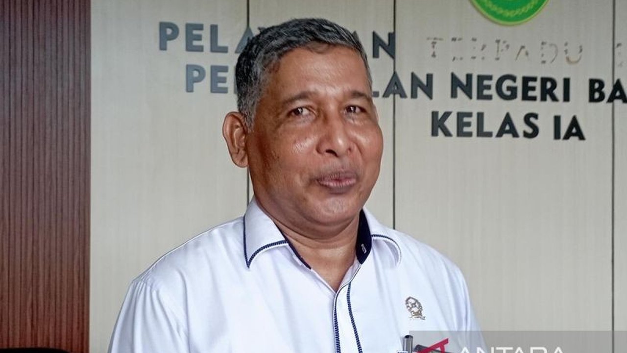 Pengadilan Negeri Banda Aceh menangani 884 perkara hingga awal Maret 2025, didominasi perkara lalu lintas (tilang) sebanyak 769 kasus, sementara perkara lainnya meliputi permohonan, pidana, perdata, dan hubungan industrial.