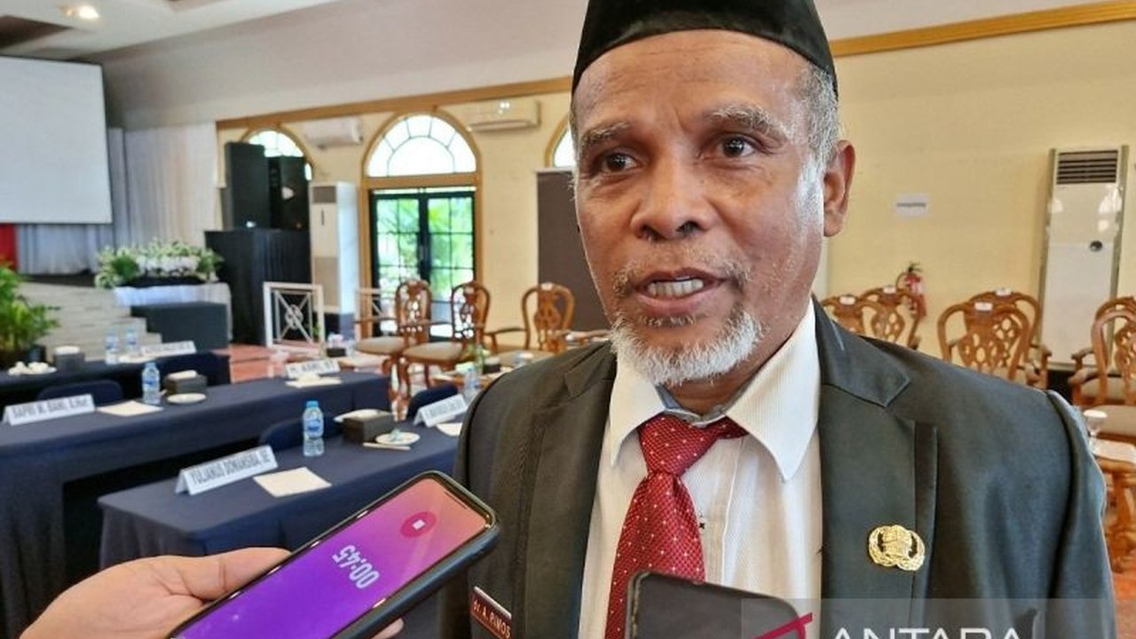 Dinas Kesehatan Papua Barat temukan 2.957 kasus TBC di tujuh kabupaten pada 2024, namun tingkat kesembuhan masih rendah dan membutuhkan kolaborasi berbagai pihak untuk meningkatkan kesadaran masyarakat.