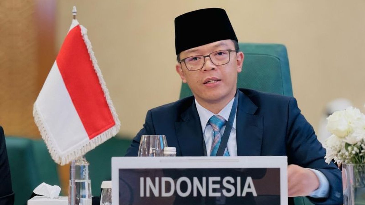 Menlu RI, Sugiono, mengusulkan tiga langkah kunci kepada OKI untuk mengatasi krisis kemanusiaan di Palestina, termasuk memastikan akses bantuan dan rekonstruksi Gaza yang adil.