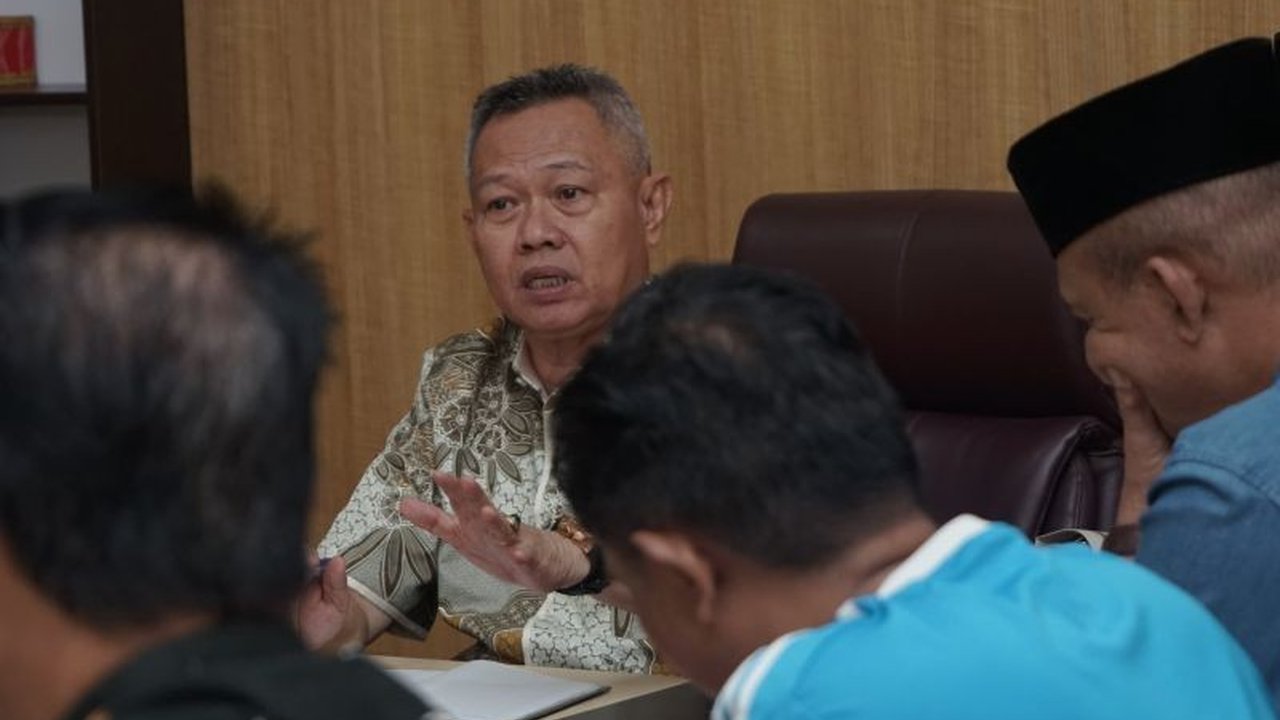 Pemerintah Kabupaten Sigi berkomitmen meningkatkan layanan kesehatan di Kulawi Raya, mengatasi kendala akses dan kekurangan tenaga medis, khususnya dokter spesialis di RS Kauria.