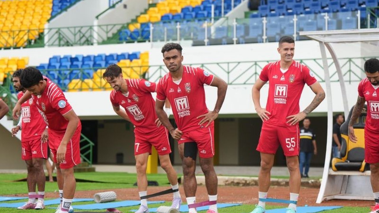 Malut United mewaspadai kebangkitan Barito Putera jelang laga tandang di Stadion Demang Lehman,  meski tengah dalam performa apik dengan tujuh kemenangan beruntun.