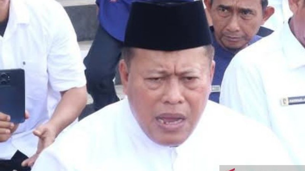 Pemerintah Kabupaten Mukomuko, Bengkulu, melakukan evaluasi kinerja ASN dan non-ASN, Bupati Choirul Huda menekankan pentingnya kerja sama tim dan kedisiplinan untuk meningkatkan pelayanan publik.