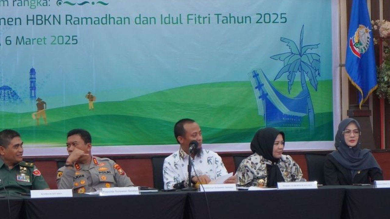 Gubernur Sulsel, Andi Sudirman Sulaiman, menyatakan inflasi tetap terkendali di Sulawesi Selatan selama Ramadhan, meskipun ada kenaikan harga beberapa komoditas; upaya operasi pasar terus dilakukan.