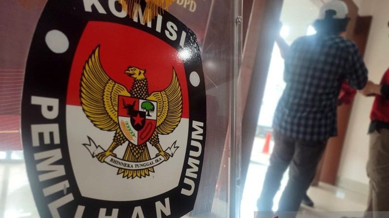 KPU Sulawesi Selatan mengusulkan anggaran Rp11,5 miliar untuk Pemungutan Suara Ulang (PSU) Pilkada Kota Palopo, dengan kenaikan harga cetak surat suara yang signifikan.