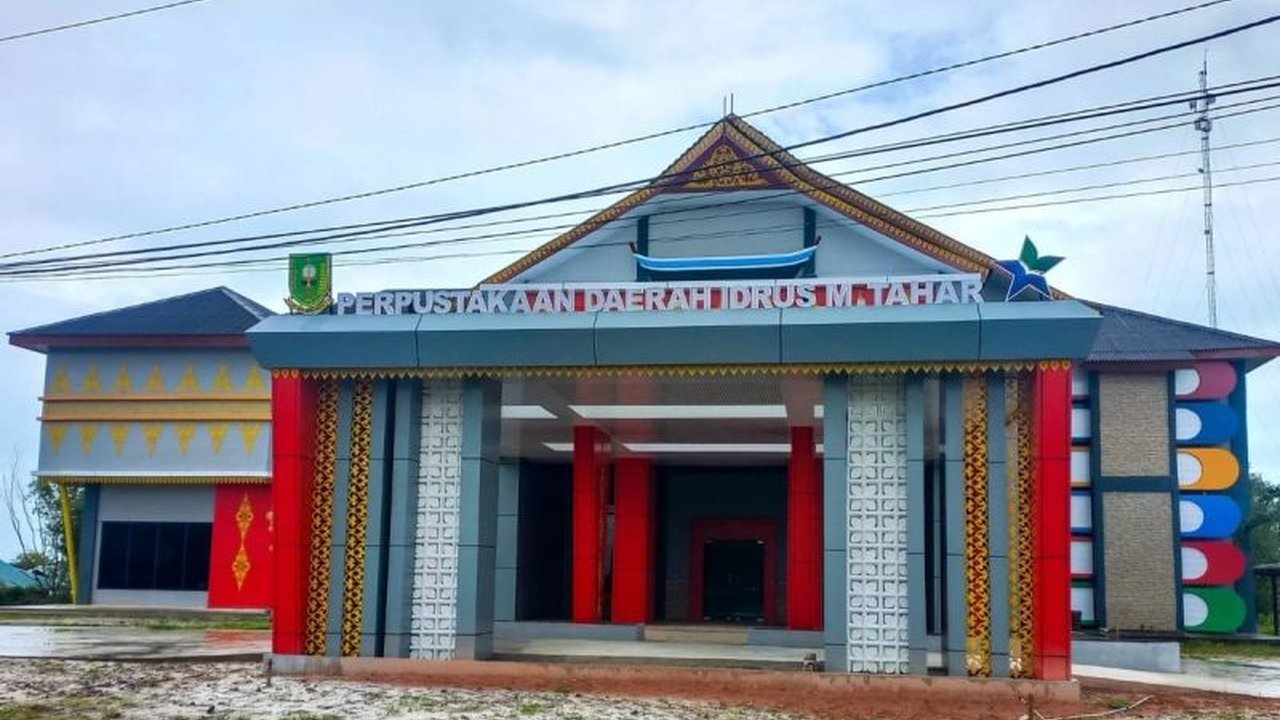 Dinas Perpustakaan dan Kearsipan Natuna melanjutkan program Pusling Cerdas untuk meningkatkan literasi siswa SD, dengan metode interaktif dan kunjungan langsung ke sekolah-sekolah.