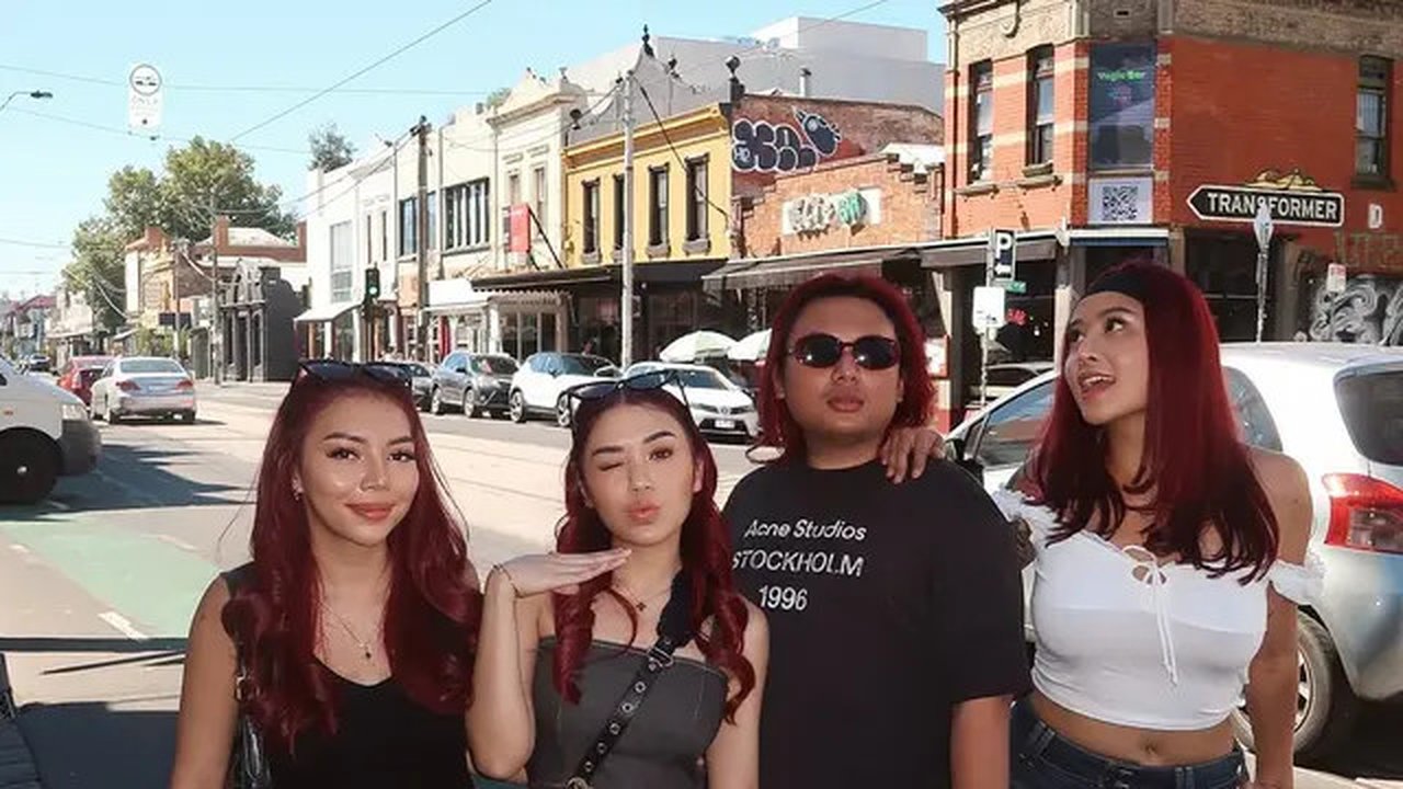 Potret Keanu, Awkarin, Lula Lahfah, Risya Brabo Kompak dengan Rambut Merah (instagram.com/lulalahfah)