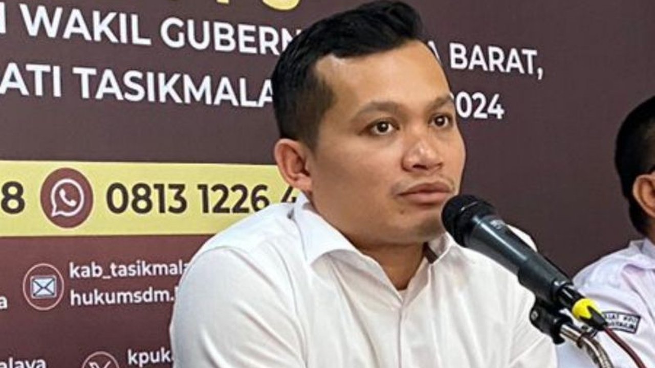 KPU Kabupaten Tasikmalaya membuka pendaftaran calon bupati pengganti Ade Sugianto yang didiskualifikasi MK, untuk Pemungutan Suara Ulang (PSU) Pilkada Tasikmalaya 2024.