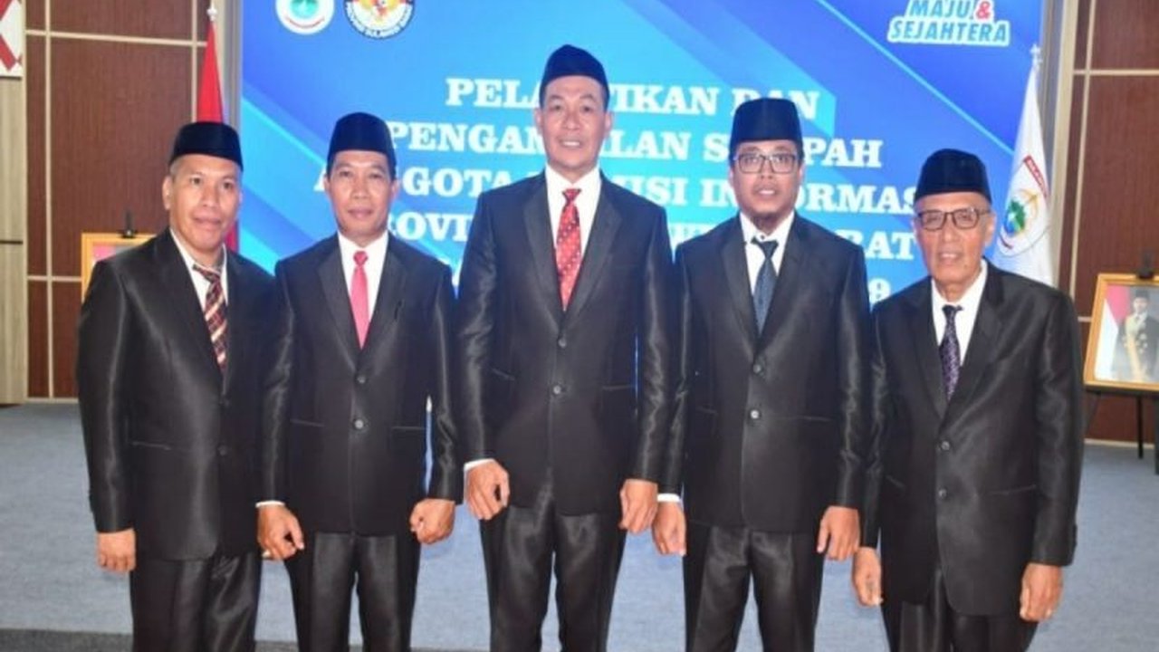 Komisi Informasi (KI) Sulawesi Barat menerima 110 permohonan sengketa informasi publik, 27 diantaranya memenuhi syarat dan akan segera disidangkan.