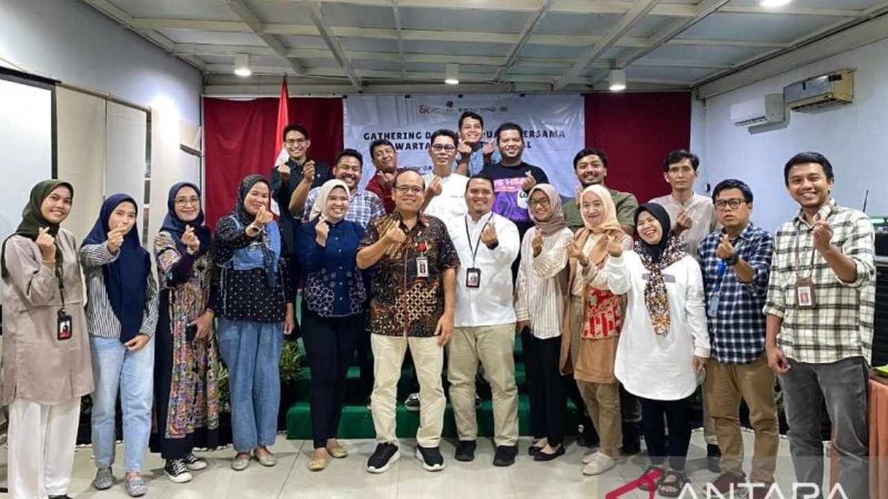 Jumlah investor pasar modal di Bangka Belitung (Babel) meningkat signifikan hingga 16,5 persen di tahun 2024, mencapai 63.634 investor, dan BEI Babel optimis akan menambah 25.000 investor baru.