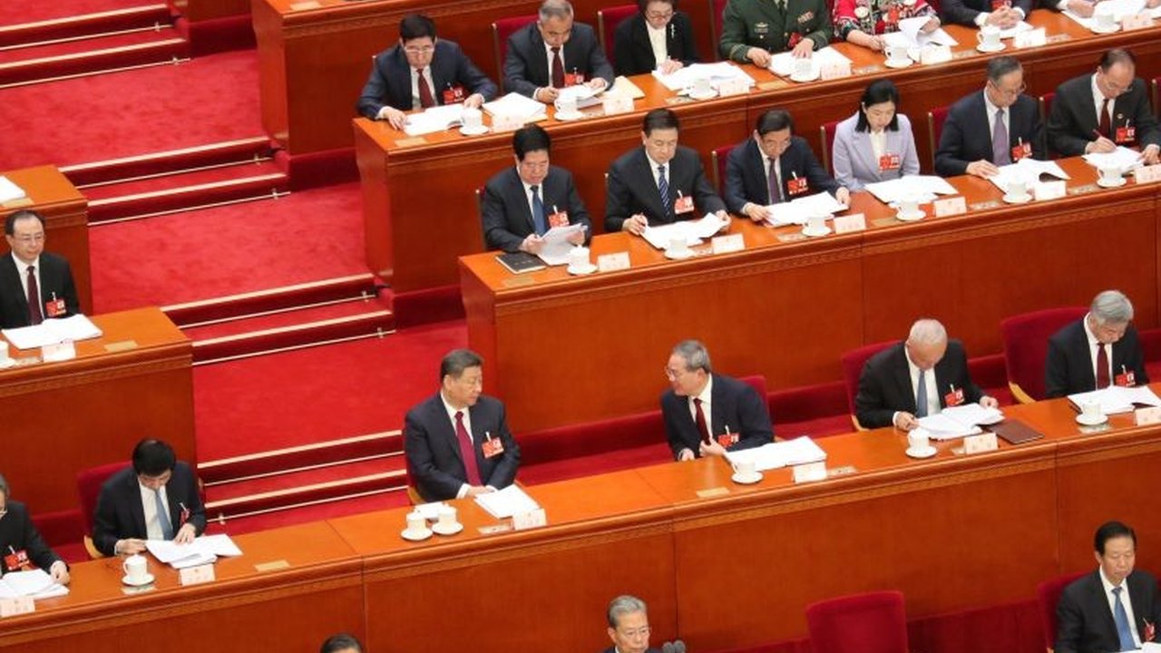 Kongres Rakyat Nasional China (NPC) mengesahkan enam undang-undang baru dan merevisi 14 lainnya pada tahun 2024, dengan fokus pada peningkatan pertahanan nasional dan sistem tanggap darurat.