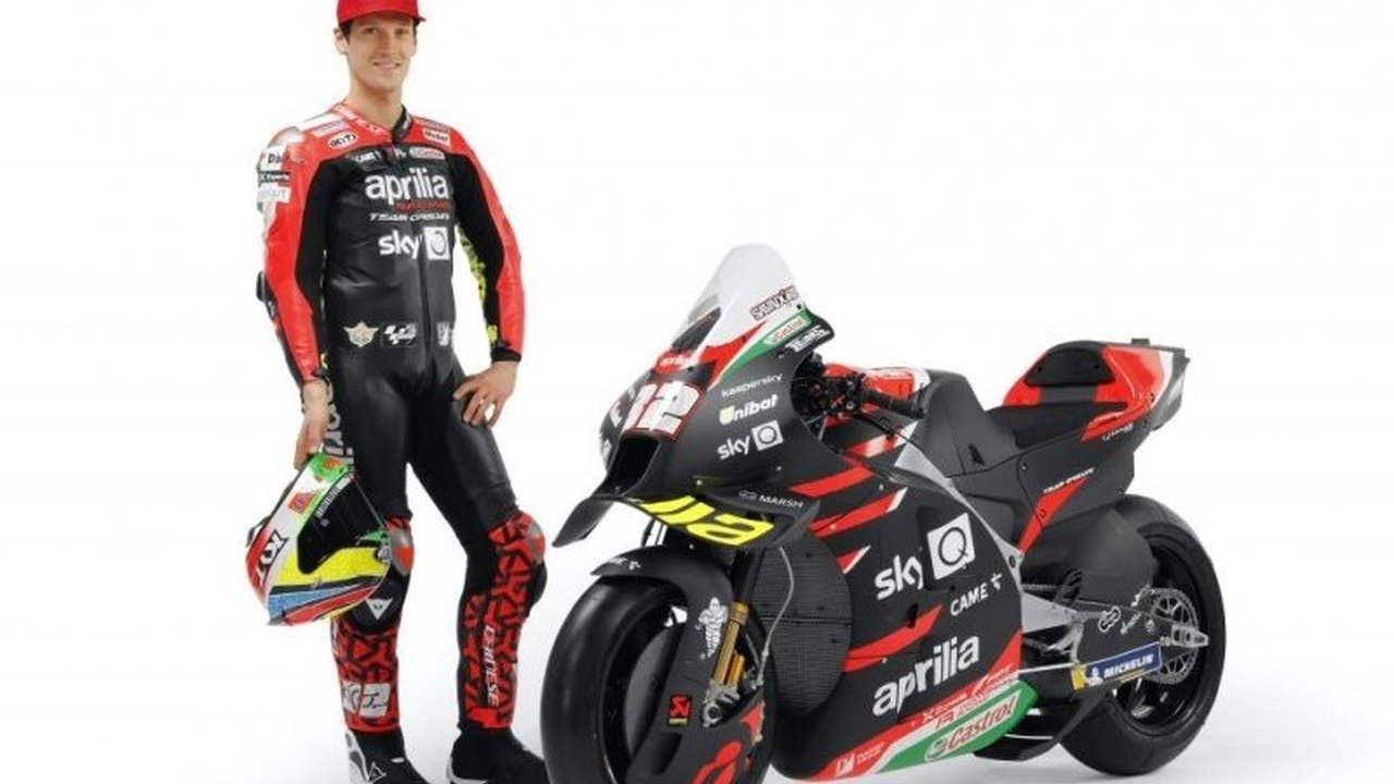 Lorenzo Savadori kembali menjadi pengganti Jorge Martin di GP Argentina karena cedera yang dialami Martin, Aprilia Racing prioritaskan pemulihan jangka panjang sang pembalap.