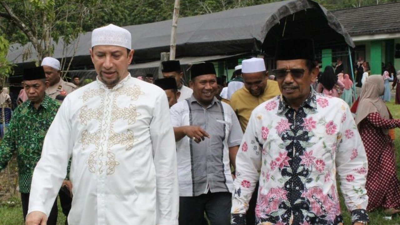 Kemenag Sigi mengajak masyarakat menyalurkan zakat fitrah 1446 Hijriah melalui Baznas, dengan besaran Rp35.000 per jiwa atau 2,5 kg beras, guna pendistribusian tepat sasaran kepada yang berhak.