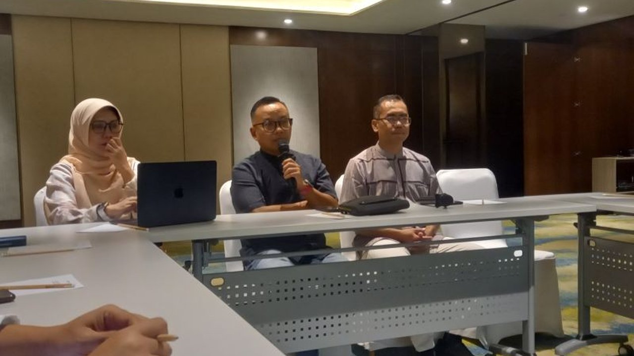 Otoritas Jasa Keuangan (OJK) Lampung meluncurkan Indonesia Anti-Scam Centre (IASC) untuk mempercepat penanganan kasus penipuan di sektor keuangan dan meminimalisir kerugian masyarakat.