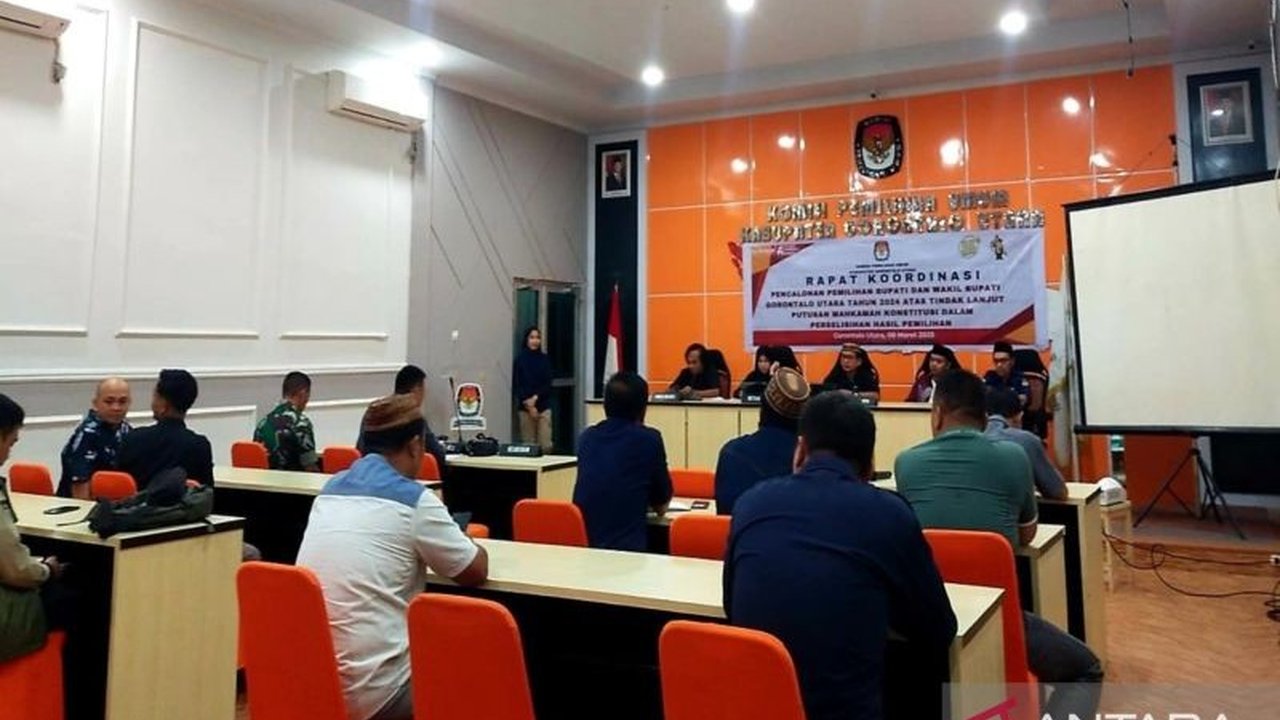 KPU Gorontalo Utara resmi umumkan jadwal Pemungutan Suara Ulang (PSU) Pilkada 2024 pada 19 April 2025, setelah putusan Mahkamah Konstitusi.