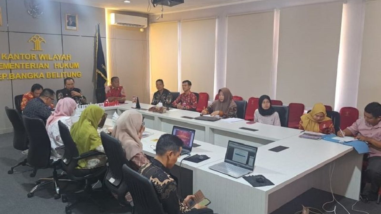 Kemenkumham Babel harmonisasi Ranperda Bangka Selatan untuk mencegah dan meningkatkan kualitas perumahan kumuh, selaras dengan UU Cipta Kerja dan peraturan terkait lainnya.