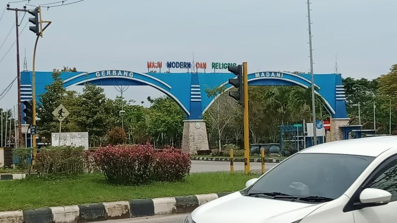 Pemerintah Kabupaten Penajam Paser Utara menggelar gerakan pangan murah dan pasar murah untuk menjaga stabilitas harga bahan pokok serta membantu masyarakat jelang Idul Fitri.