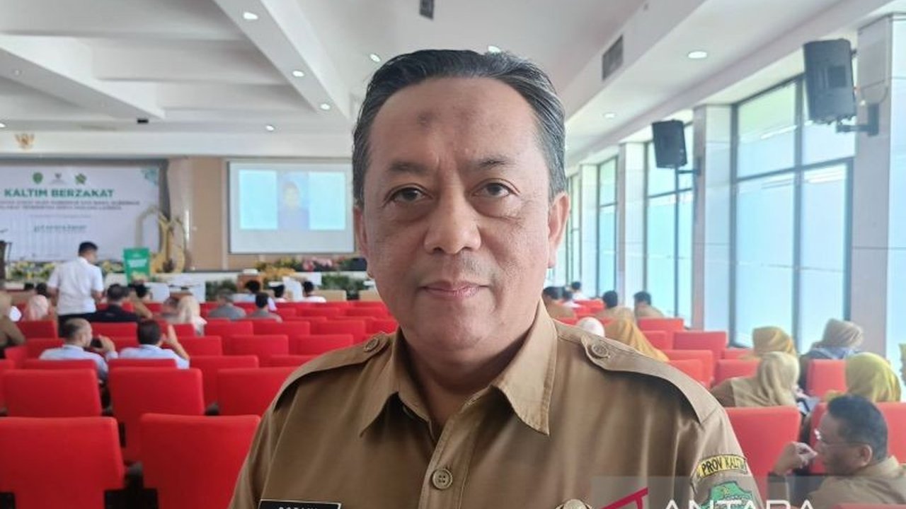 Disnakertrans Kaltim mengawasi ketat pembayaran THR pekerja di Kaltim yang harus tuntas paling lambat 24 Maret 2025, dengan sanksi tegas bagi perusahaan yang melanggar.