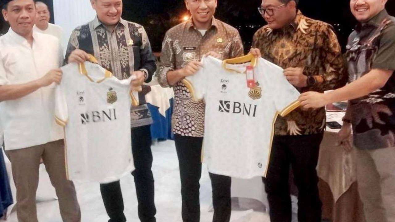 Pemprov Lampung berkomitmen renovasi Stadion Sumpah Pemuda untuk memenuhi standar Liga 1, mendukung rencana Bhayangkara FC menjadikan Lampung sebagai markas.