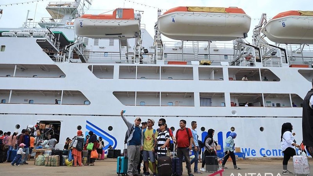 Pelni Siap Angkut Pemudik Gratis Lebaran 2025, BRI Salurkan KUR Rp27,72 Triliun