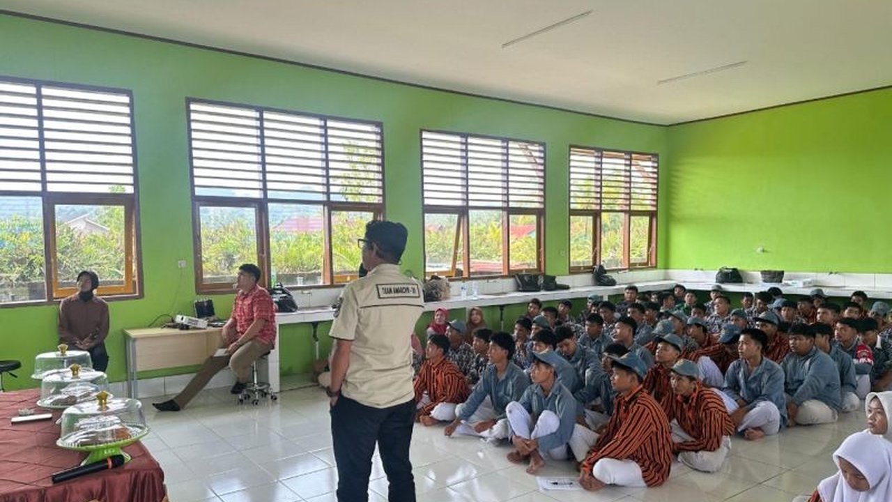 Program Integrasi Kurikulum Anti Narkoba (IKAN) diluncurkan di Bangka Belitung untuk melindungi generasi muda dari bahaya penyalahgunaan narkoba yang semakin mengkhawatirkan.