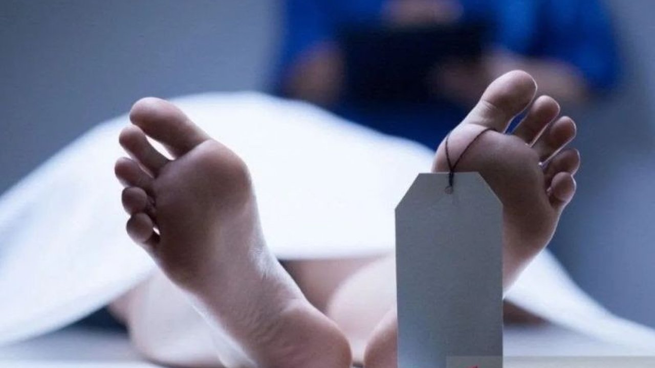 Mayat ibu dan anak ditemukan di dalam tangki air di Tambora, Jakarta Barat, diduga menjadi korban pembunuhan dengan kekerasan benda tumpul, polisi telah mengantongi identitas pelaku.