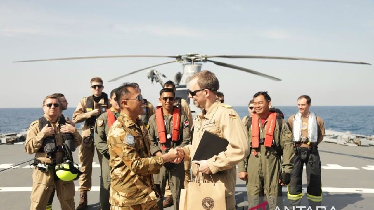 TNI AL dan Angkatan Laut Jerman berhasil melaksanakan latihan bersama operasi helikopter di Lebanon, meningkatkan interoperabilitas dan kerja sama bilateral.