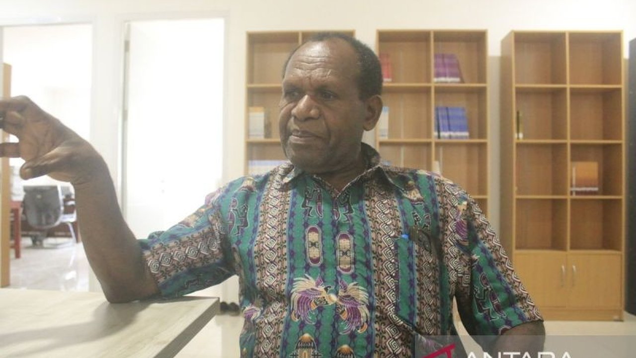 Pemerintah Kabupaten Jayawijaya mendorong pelajar untuk memanfaatkan perpustakaan daerah yang memiliki lebih dari 3.000 buku sebagai sarana pembelajaran guna meningkatkan minat baca dan pengetahuan.