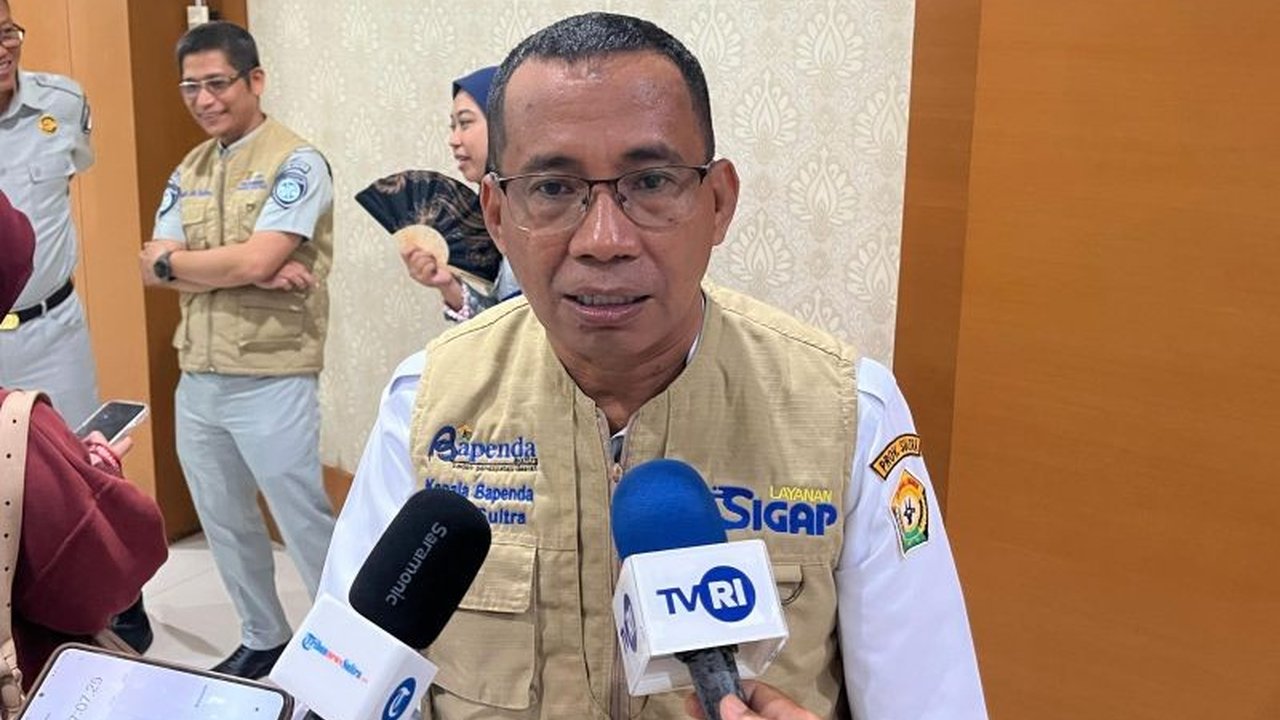 Pemerintah Sulawesi Tenggara siapkan empat Samsat drive thru untuk memudahkan masyarakat membayar pajak kendaraan dan mengoptimalkan Pendapatan Asli Daerah (PAD).