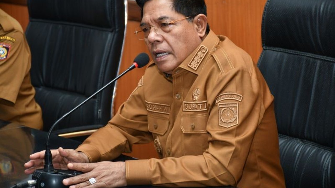 Bupati Lombok Timur menunda pencairan dana penyertaan modal untuk BUMD setempat senilai Rp2,5 miliar hingga Rp5 miliar karena dugaan penyalahgunaan keuangan dan akan melakukan audit menyeluruh.