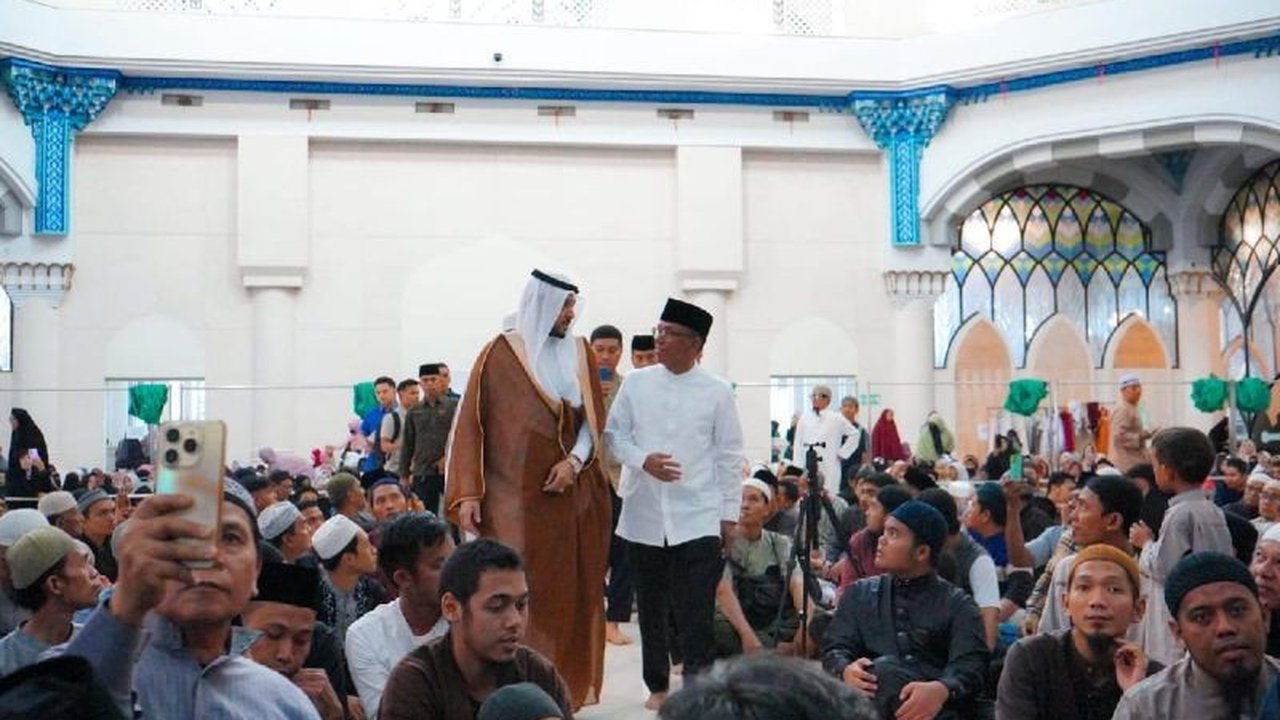 Pemerintah Kota Medan mengajak Atase Agama dan Pendidikan Kedutaan Besar Arab Saudi untuk berpartisipasi dalam pembangunan Masjid Agung Medan yang masih berlangsung.