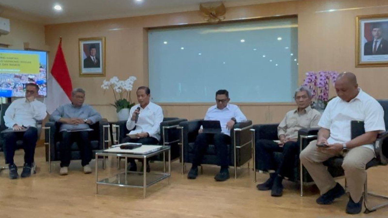 KLH Ancam Tutup 3 TPA karena Pencemaran Lingkungan: Ende, Pekalongan, dan Tapanuli Tengah Terancam