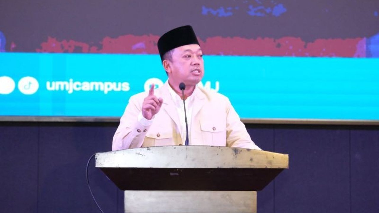 Menteri ATR/BPN, Nusron Wahid, menetapkan target PTSL tahun 2025 sebesar 1,5 juta bidang, turun dari target sebelumnya, dengan fokus pada efisiensi dan sisa lahan yang belum terdaftar.