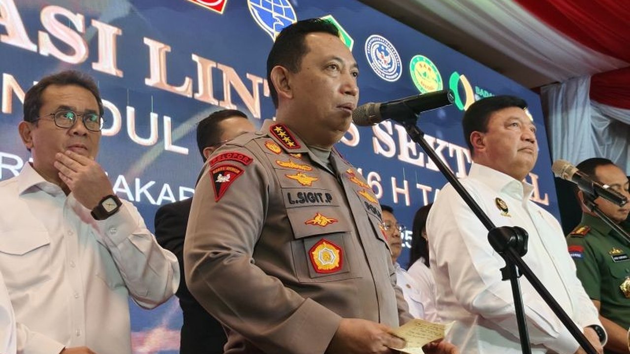 Polri mengungkap tiga modus kecurangan MinyaKita: isi kemasan tidak sesuai, label palsu, dan produsen beroperasi tanpa izin, dengan temuan Satgas Pangan di tiga lokasi berbeda.