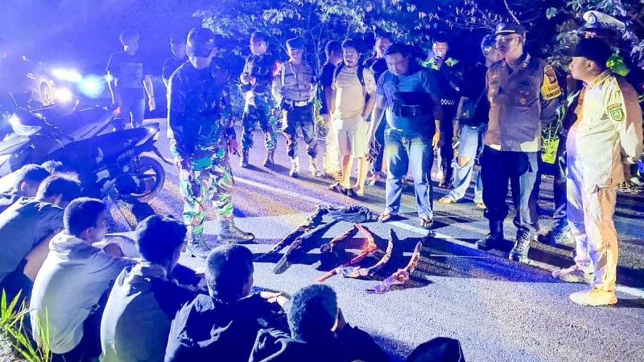 Polres Natuna gencar patroli malam selama Ramadhan untuk mencegah aksi perang sarung yang meresahkan dan berpotensi fatal, melibatkan TNI dan Pemkab Natuna.