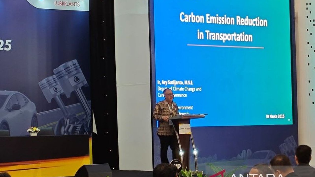 Kementerian Lingkungan Hidup menyoroti pentingnya pengelolaan limbah baterai kendaraan listrik di Indonesia seiring peningkatan jumlah kendaraan listrik dan perlunya antisipasi dampak lingkungan.