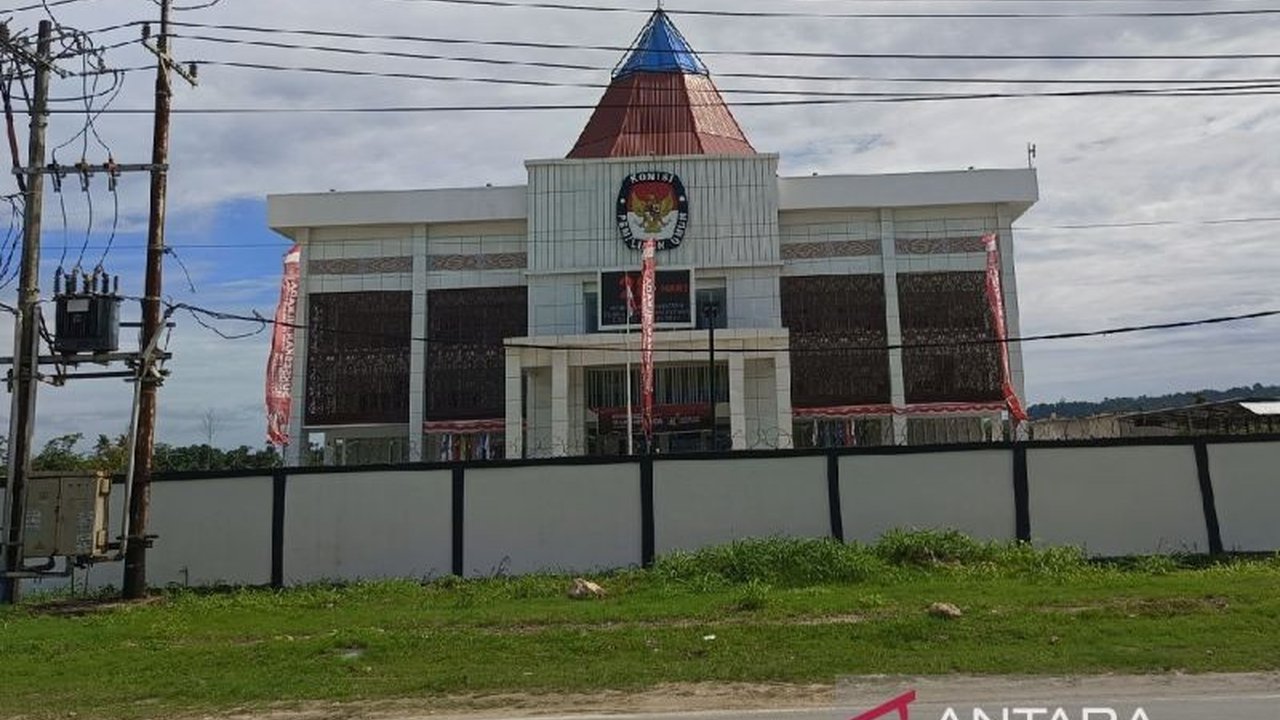 PSU Pilgub Papua Ditetapkan 6 Agustus: Benhur Tommy Mano-Constan Karma Siap Bertarung