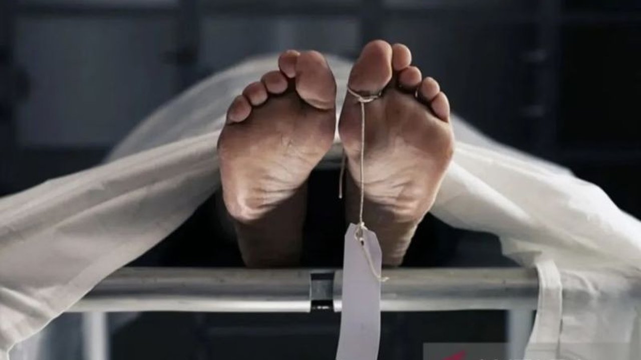 Kepolisian Jakarta Barat telah mengantongi identitas pelaku pembunuhan ibu dan anak di Tambora, Jakarta Barat, dan saat ini tengah melakukan pengejaran.