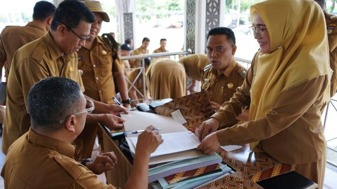 Pemerintah Kota Palu berupaya meningkatkan realisasi Pajak Bumi dan Bangunan Perdesaan dan Perkotaan (PBB-P2) tahun 2025 setelah capaian 2024 hanya mencapai 80 persen, dengan berbagai strategi sosialisasi dan optimalisasi data wajib pajak.