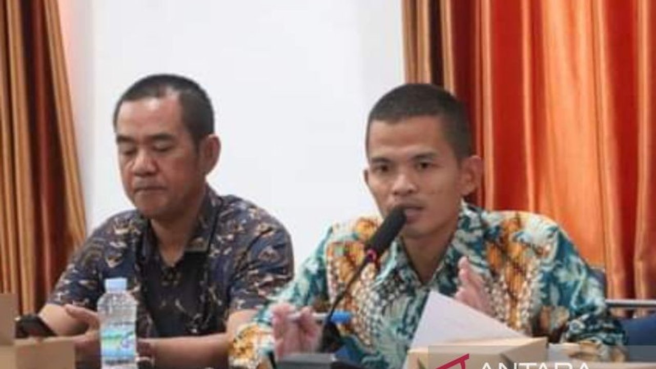 KPU Bangka Barat gencar sosialisasikan Pemungutan Suara Ulang (PSU) Pilkada 2024 di empat TPS Desa Sinarmanik, Kecamatan Jebus, melibatkan Forkopimda dan Bawaslu.