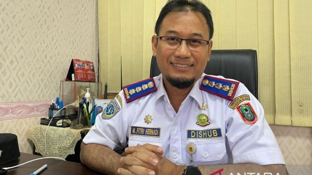 Dishub Kalsel melakukan koordinasi untuk memastikan kelancaran arus mudik Lebaran 2025, termasuk perbaikan jalan dan antisipasi kemacetan di jalur-jalur utama dan alternatif.