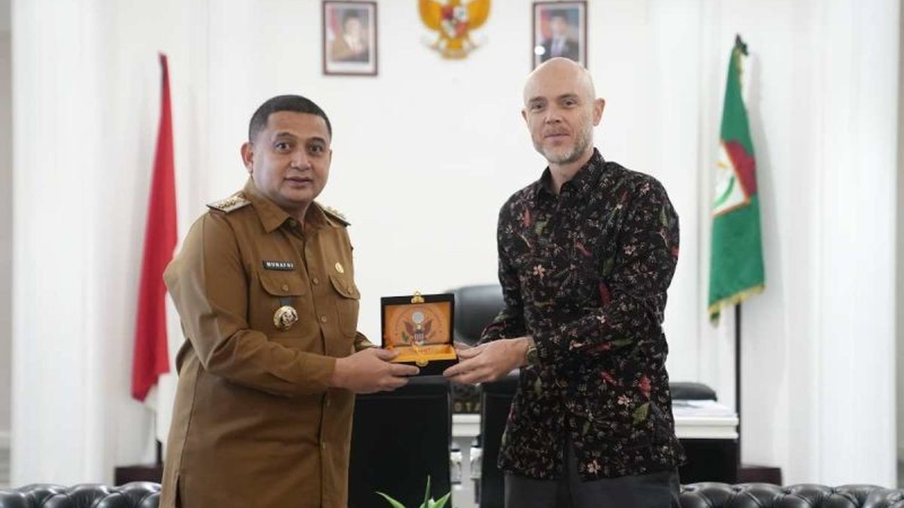 Pemkot Makassar dan Konsul Jenderal AS bahas peluang kerja sama strategis di bidang pendidikan, ketenagakerjaan, dan ekspor produk lokal ke pasar internasional.