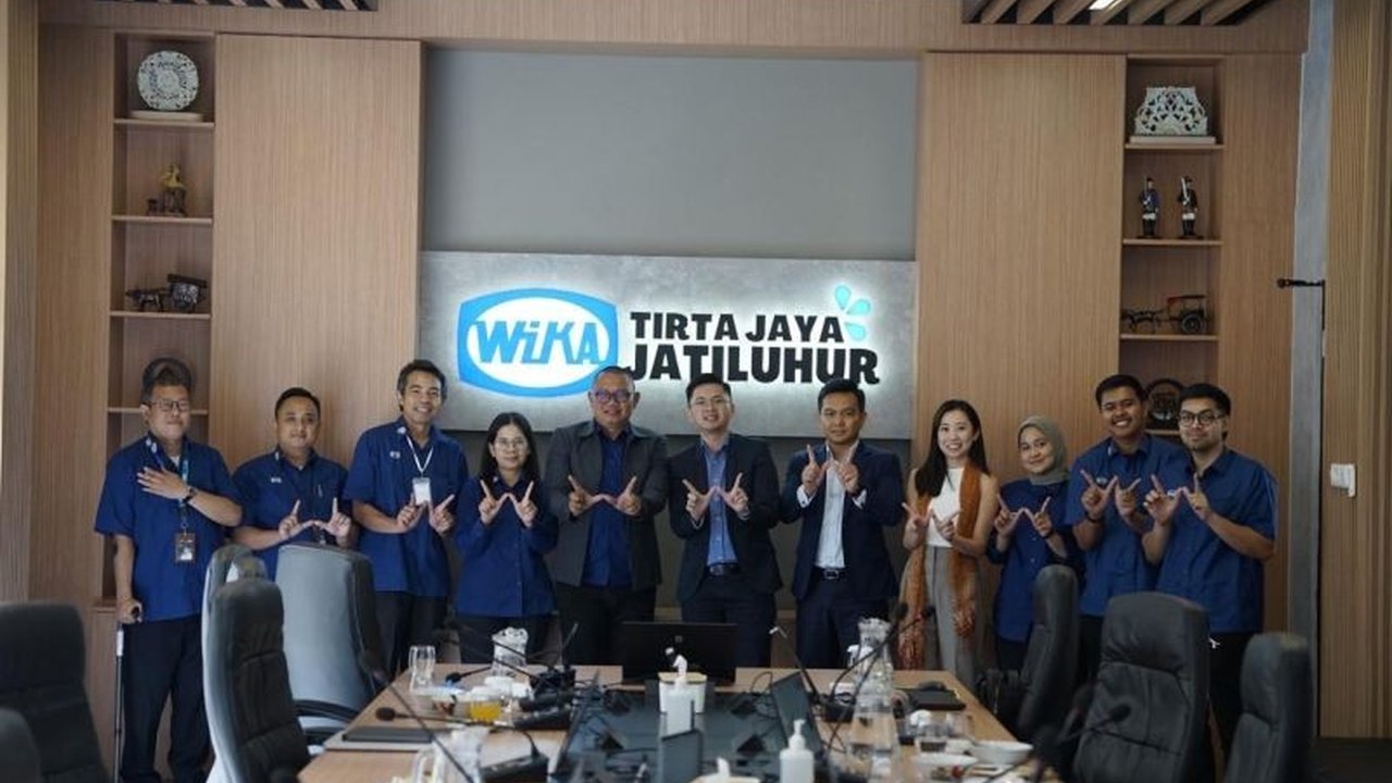 PT WIKA Tirta Jaya Jatiluhur (WTJJ) berhasil meraih skor ESG 52 dari S&P Global, menempati posisi tiga besar dunia untuk sektor air dan melampaui rata-rata industri.