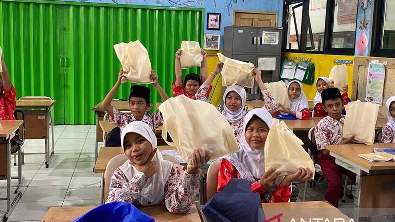 Gerindra DKI Jakarta Usul Bangun Dapur MBG Berkualitas, Bukan Renovasi Kantin Sekolah