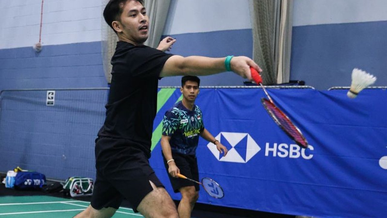 Pasangan ganda putra Indonesia, Sabar/Reza, optimis menatap All England 2025 dengan didampingi legenda bulu tangkis, Hendra Setiawan, sebagai pelatih baru mereka.