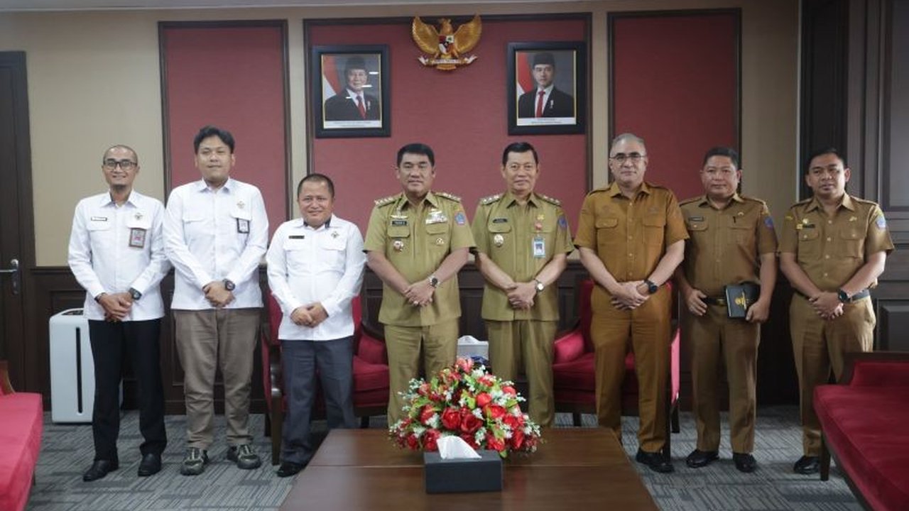 Gubernur Sulawesi Utara berharap sinergi positif antara Badan Pemeriksa Keuangan (BPK) dan Pemerintah Daerah terus dijaga untuk mewujudkan tata kelola keuangan yang transparan dan akuntabel demi pembangunan daerah.