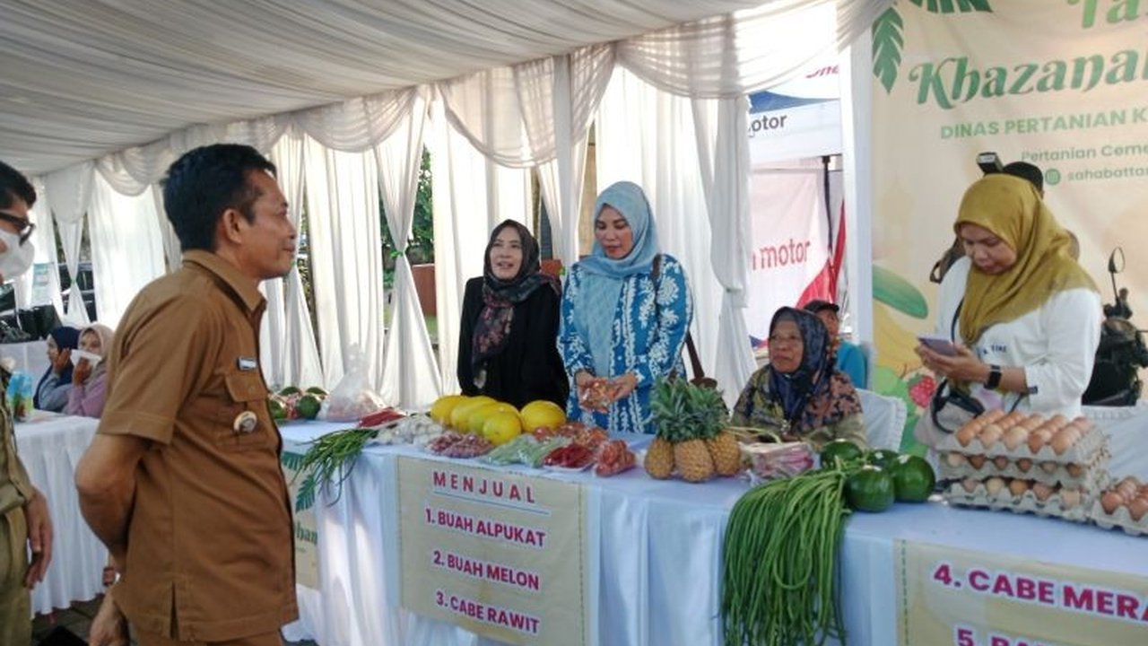 Bupati Lombok Tengah, Lalu Pathul Bahri, mengungkapkan bahwa Khazanah Ramadhan bertujuan untuk meningkatkan Pendapatan Asli Daerah (PAD) dan menghidupkan perekonomian masyarakat melalui berbagai kegiatan positif selama bulan puasa.
